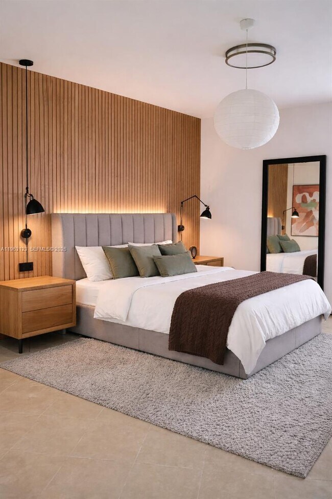 Building Photo - 471 NE 162nd St