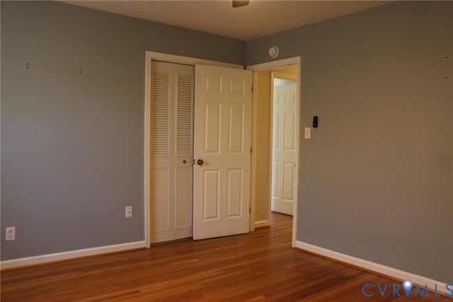 Building Photo - 1301 Canterbury Ln