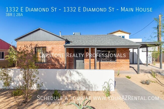 Building Photo - This stunning 3 bed, 2 bath home is going ...