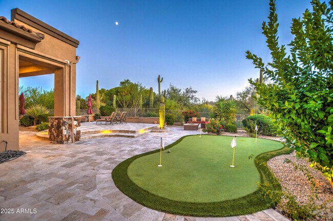 Building Photo - 9671 E Monument Dr