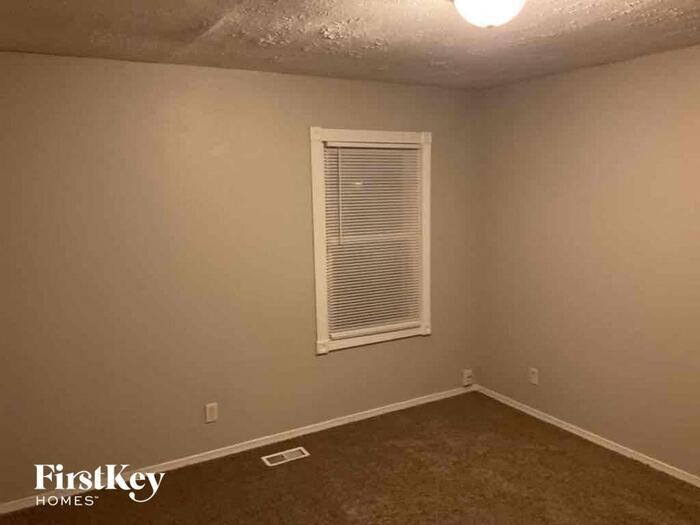 Building Photo - 4301 N Kitley Ave