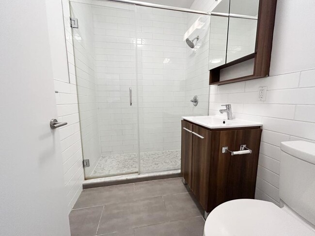 Building Photo - 2 bedroom in NEW YORK NY 10031