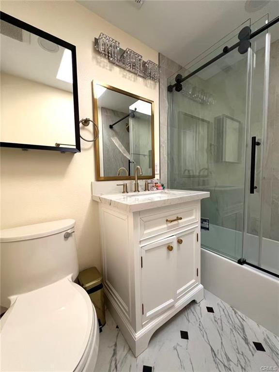 Building Photo - 2718 Vista Del Oro