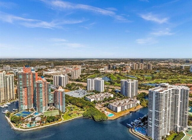 Building Photo - 3300 NE 191st St