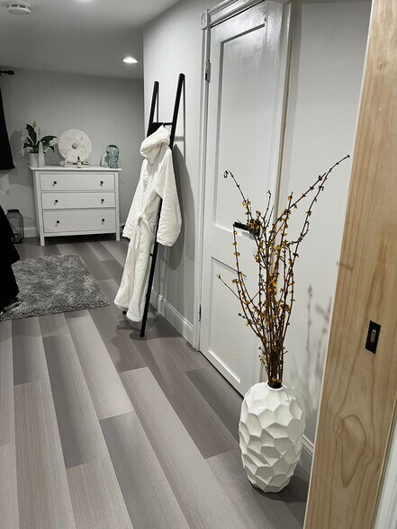 Building Photo - 13306 145th St