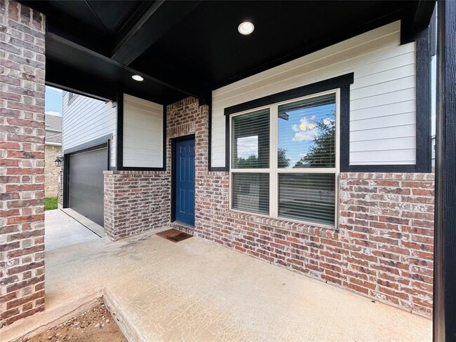 Building Photo - 1156 Capra Ln