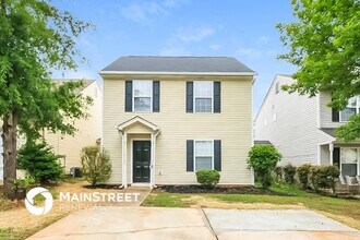 Building Photo - 330 Coral Cir