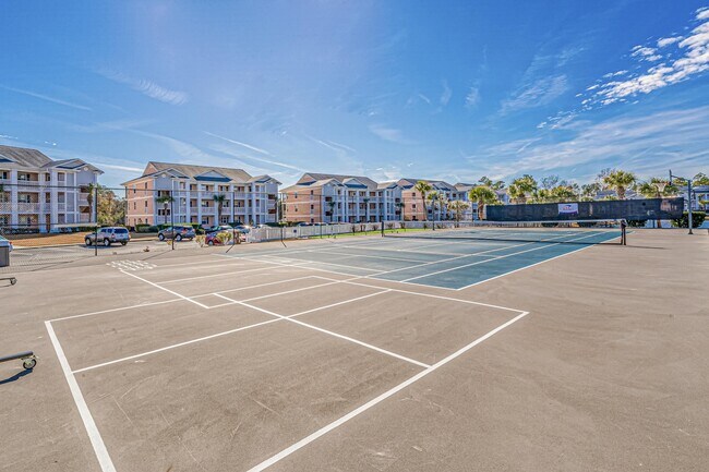 Building Photo - 676 Waterway Village Blvd