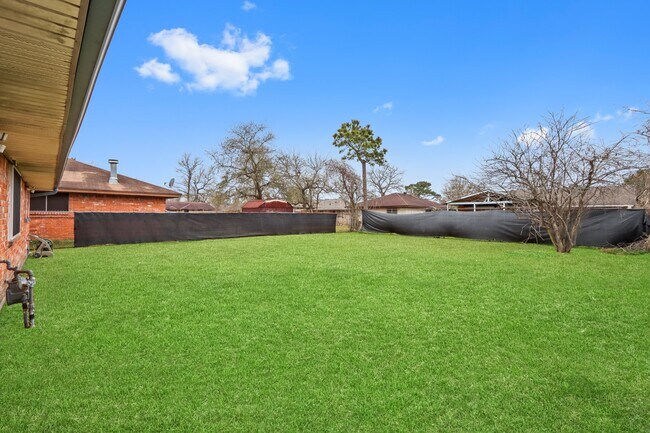 Building Photo - 6311 Bluestone Dr