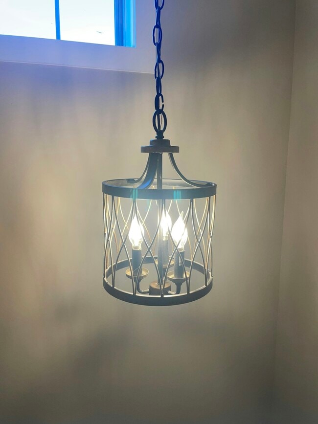 Building Photo - 128 Sitz Dr