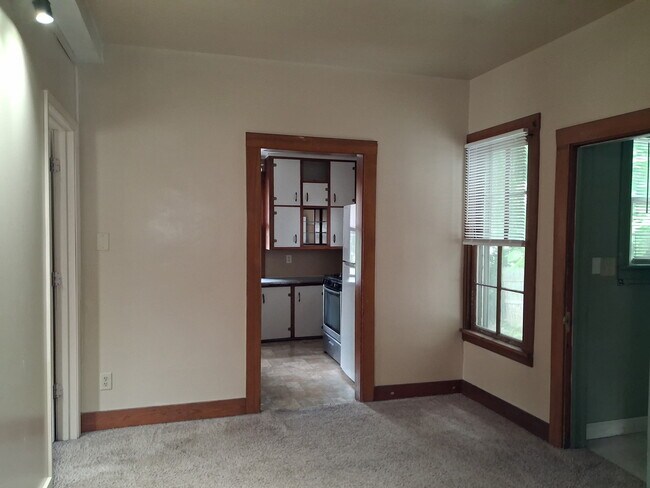 Building Photo - 205 E Phoenix Ave