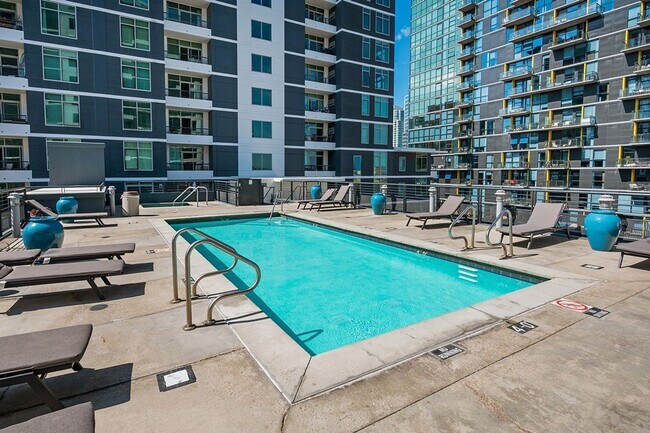 Building Photo - One Bedroom in Heart of Little Italy!