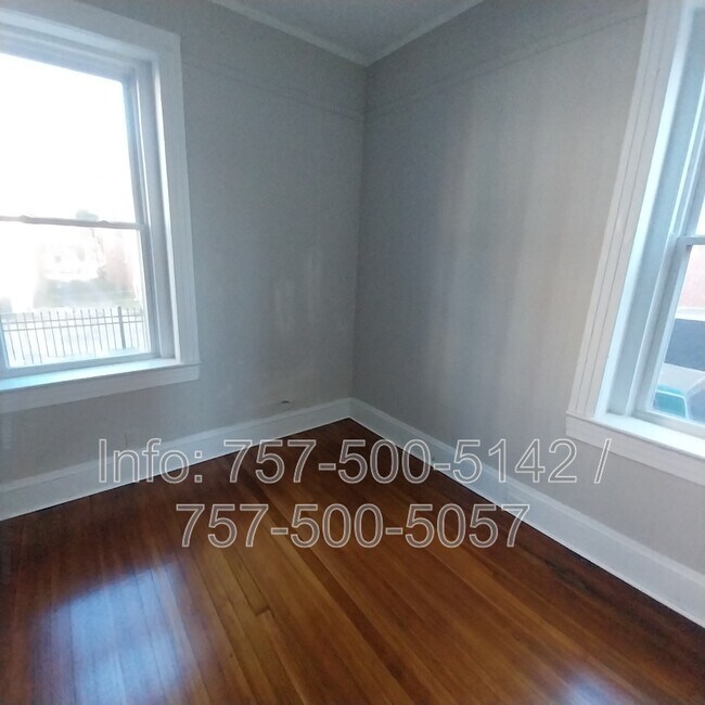 Building Photo - 622 Graydon Ave