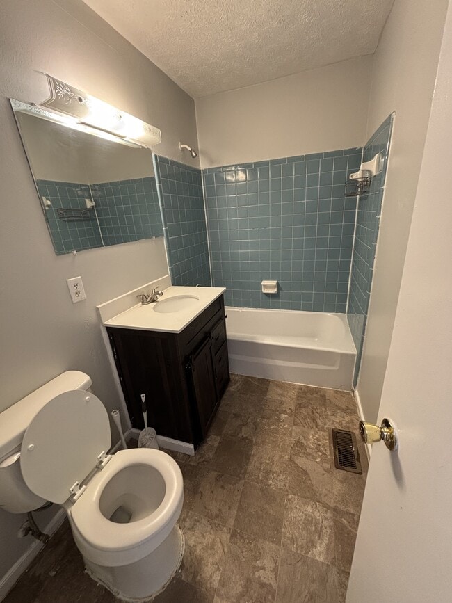 Building Photo - 201 Southway Garden Rd