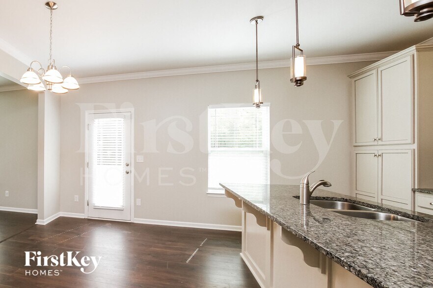Building Photo - 148 Jobe Dr