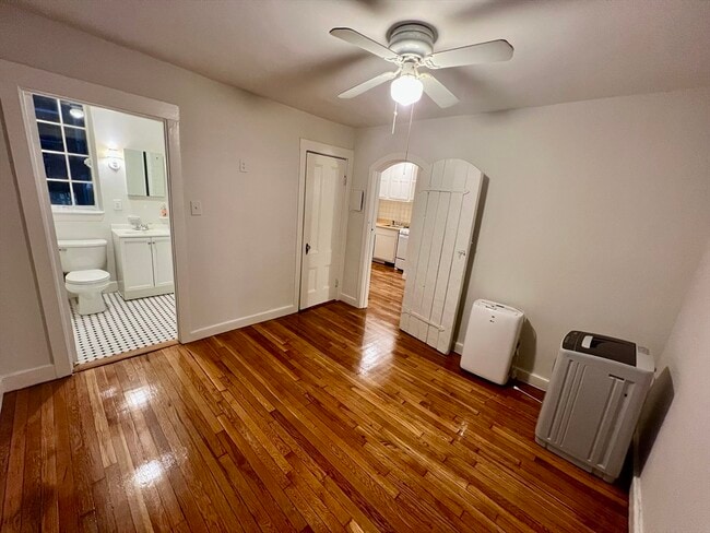 Building Photo - 101 Myrtle St