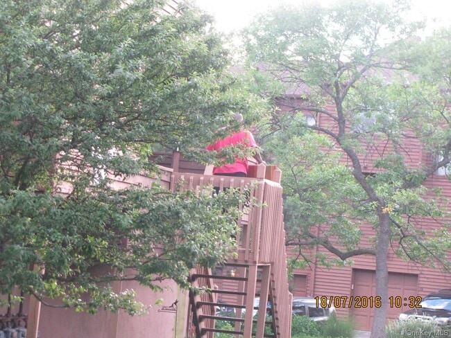 Building Photo - 50 Aspen Ct