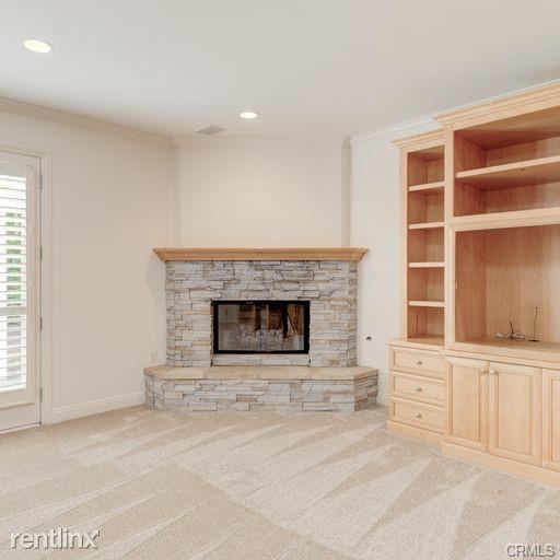 Primary Photo - 4 br, 4 bath House - 1200 Manzanita Ln