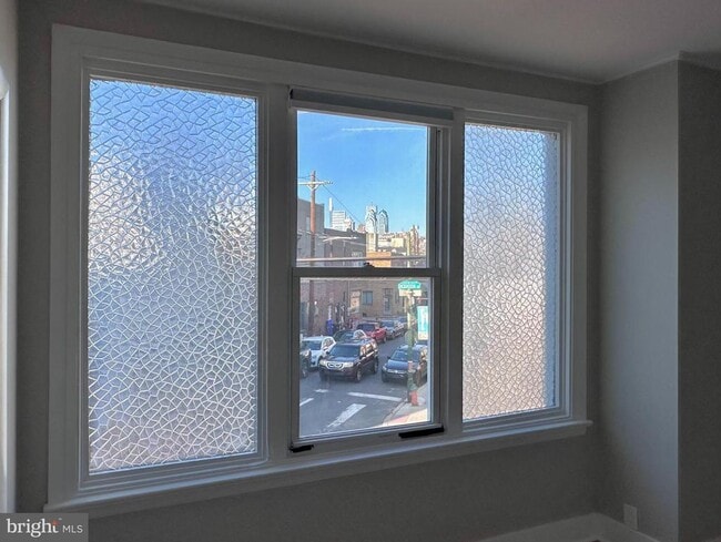 Building Photo - 1501 S 12th St