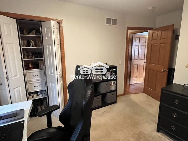 Building Photo - 4 Bed/3 Bath SF in Rosemount