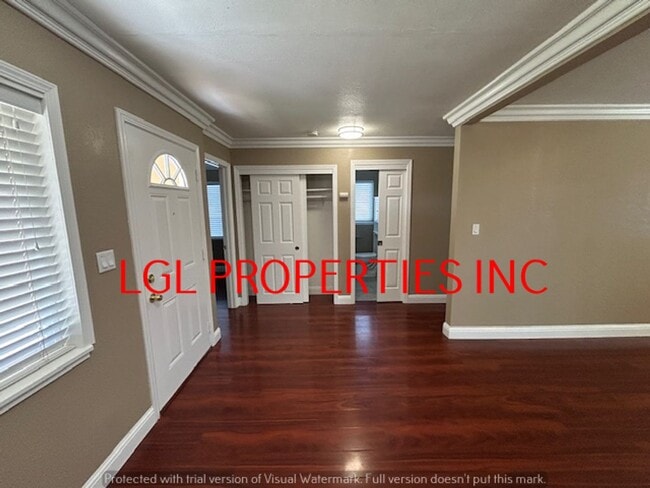 Building Photo - 6207 Booth Ln