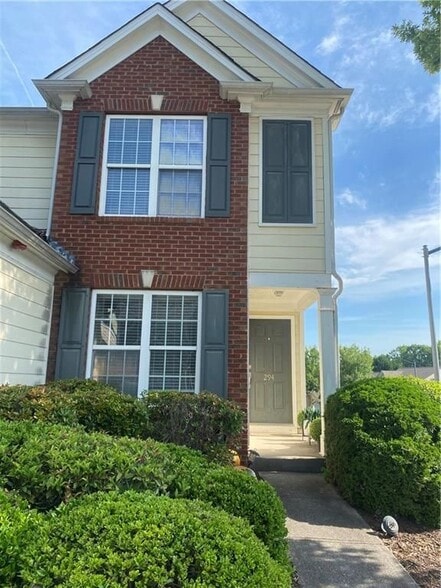 Building Photo - 294 Balaban Cir