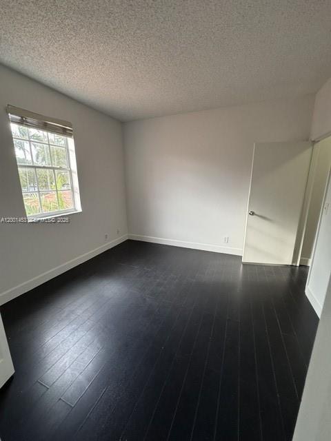 Building Photo - 721 Talavera Rd