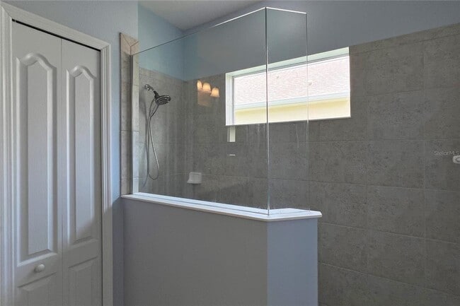 Building Photo - 4639 Summerlake Cir