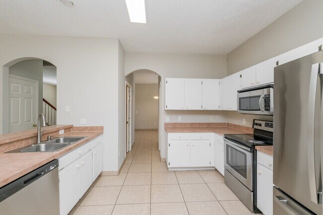 Building Photo - 8723 Morrison Oaks Ct