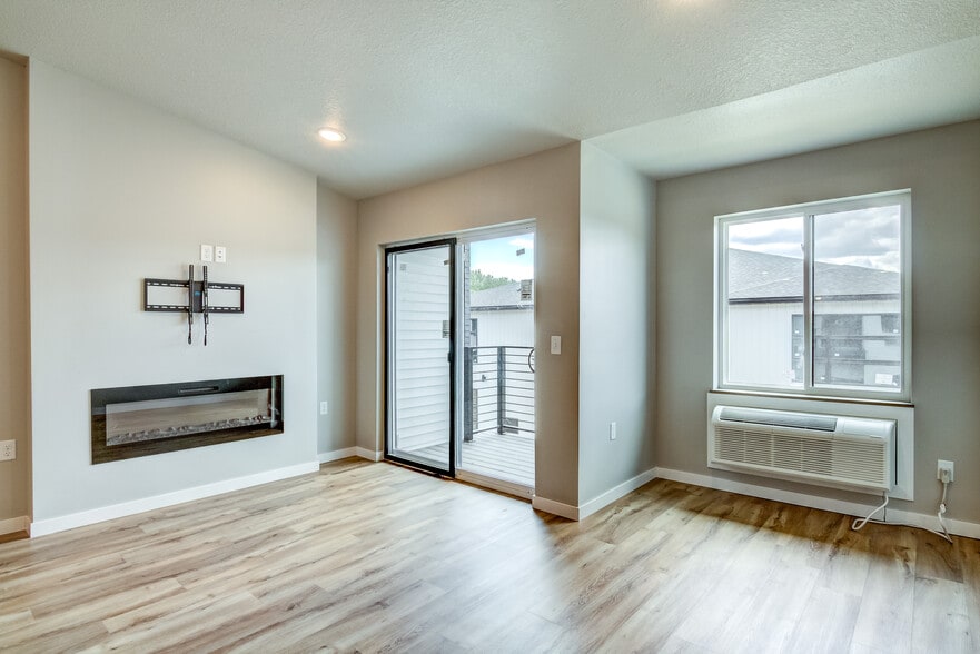 Building Photo - 4223 Jeffers Rd
