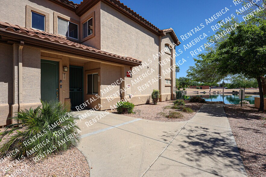Building Photo - 6535 E Superstition Springs Blvd