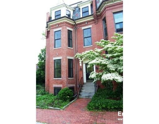 Building Photo - 59 Fort Ave