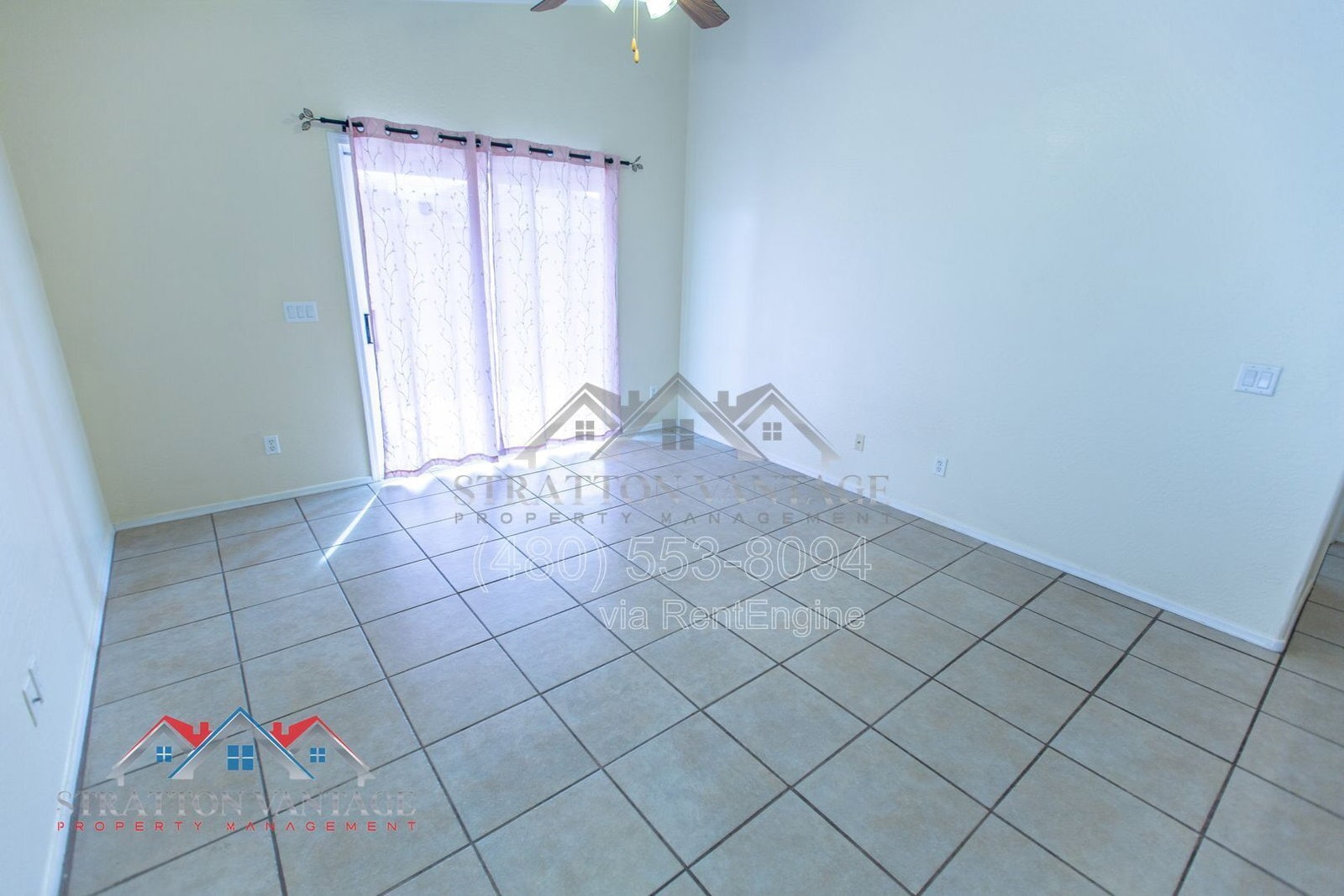 Building Photo - 11801 W Paradise Dr