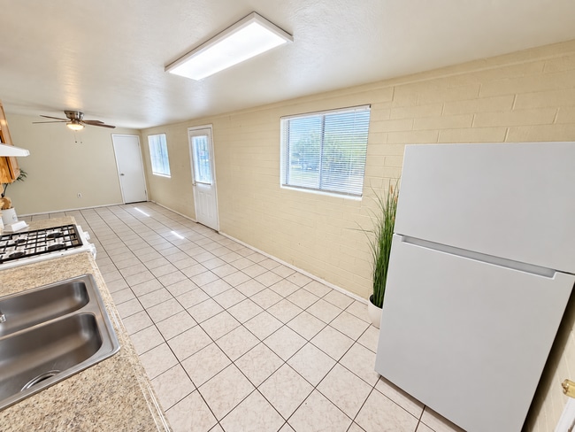 Building Photo - 3841 N 63rd Dr