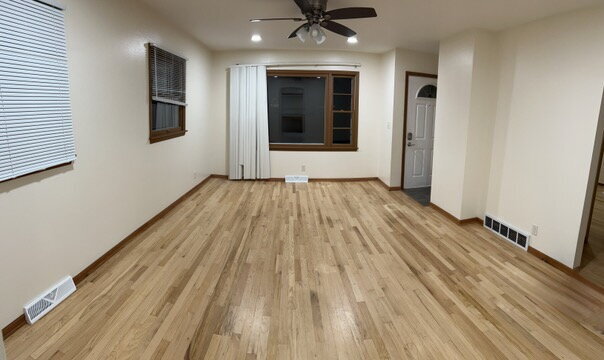 Building Photo - Newly Remodeled 3 Bedroom 1 Bathroom Singl...