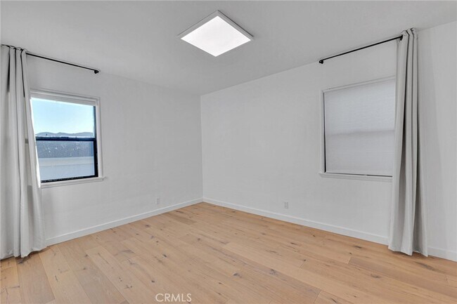 Building Photo - 2712 Henrietta Ave