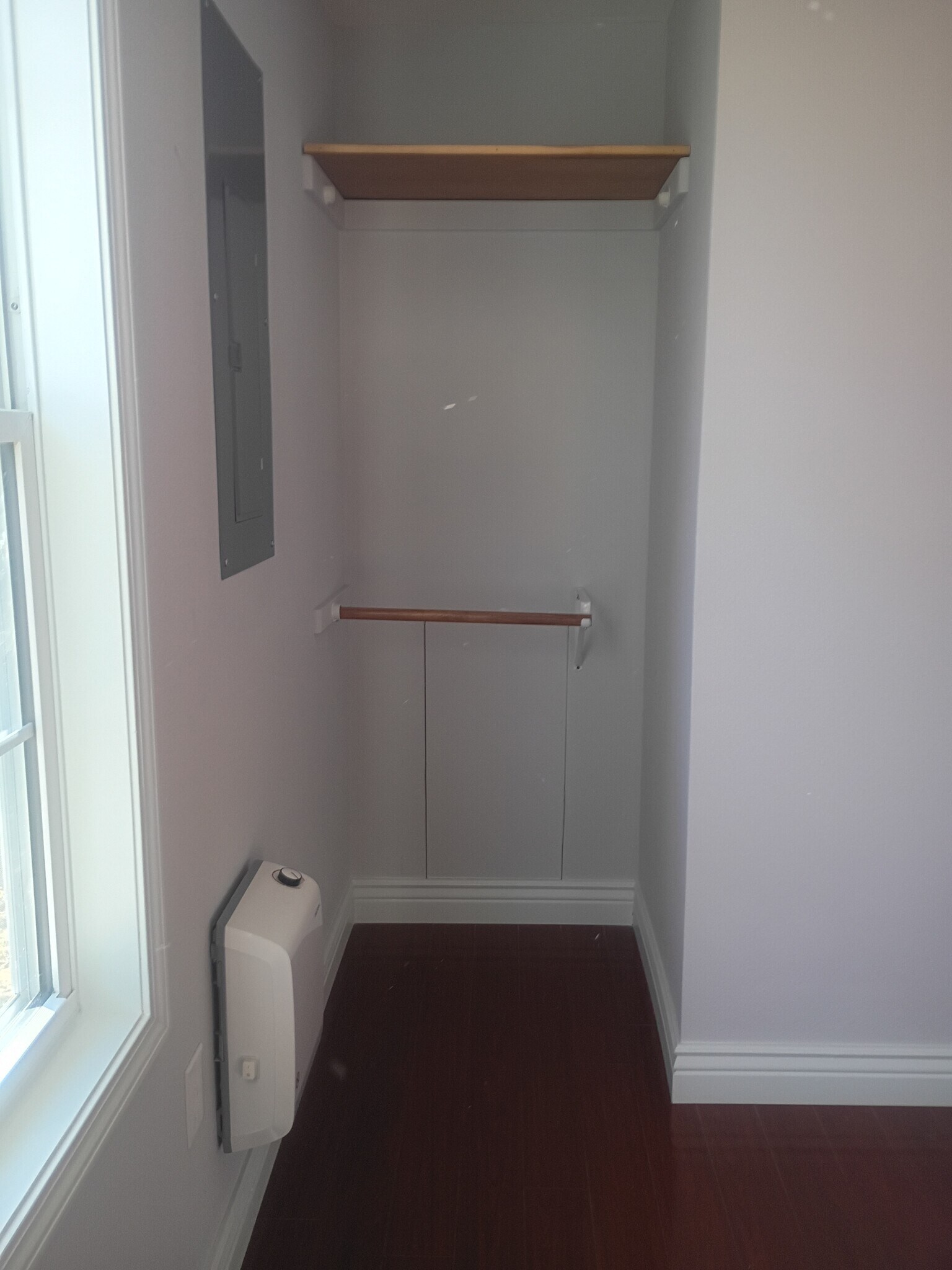 Building Photo - 914 Jackson St