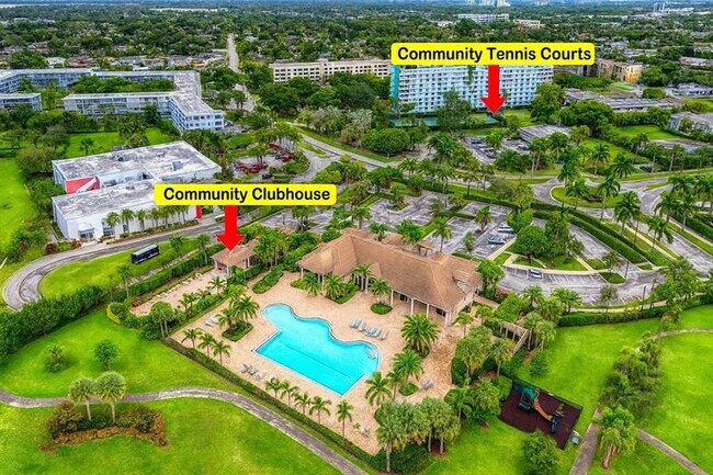 Building Photo - 4200 Hillcrest Dr