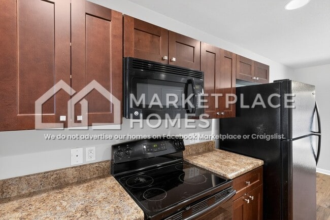 Building Photo - 203 Sedgewick Dr