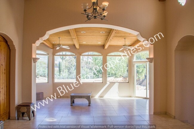 Building Photo - 6190 N Cadena De Montanas