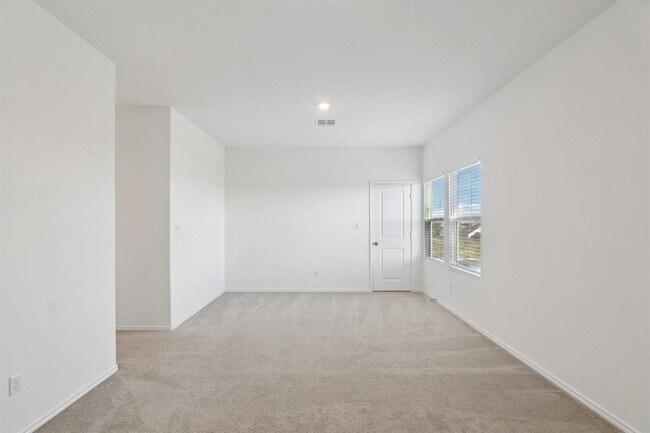 Building Photo - 1521 Cobblecrest Ln