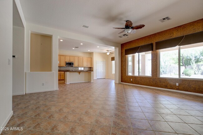 Building Photo - 2222 W Morse Ct