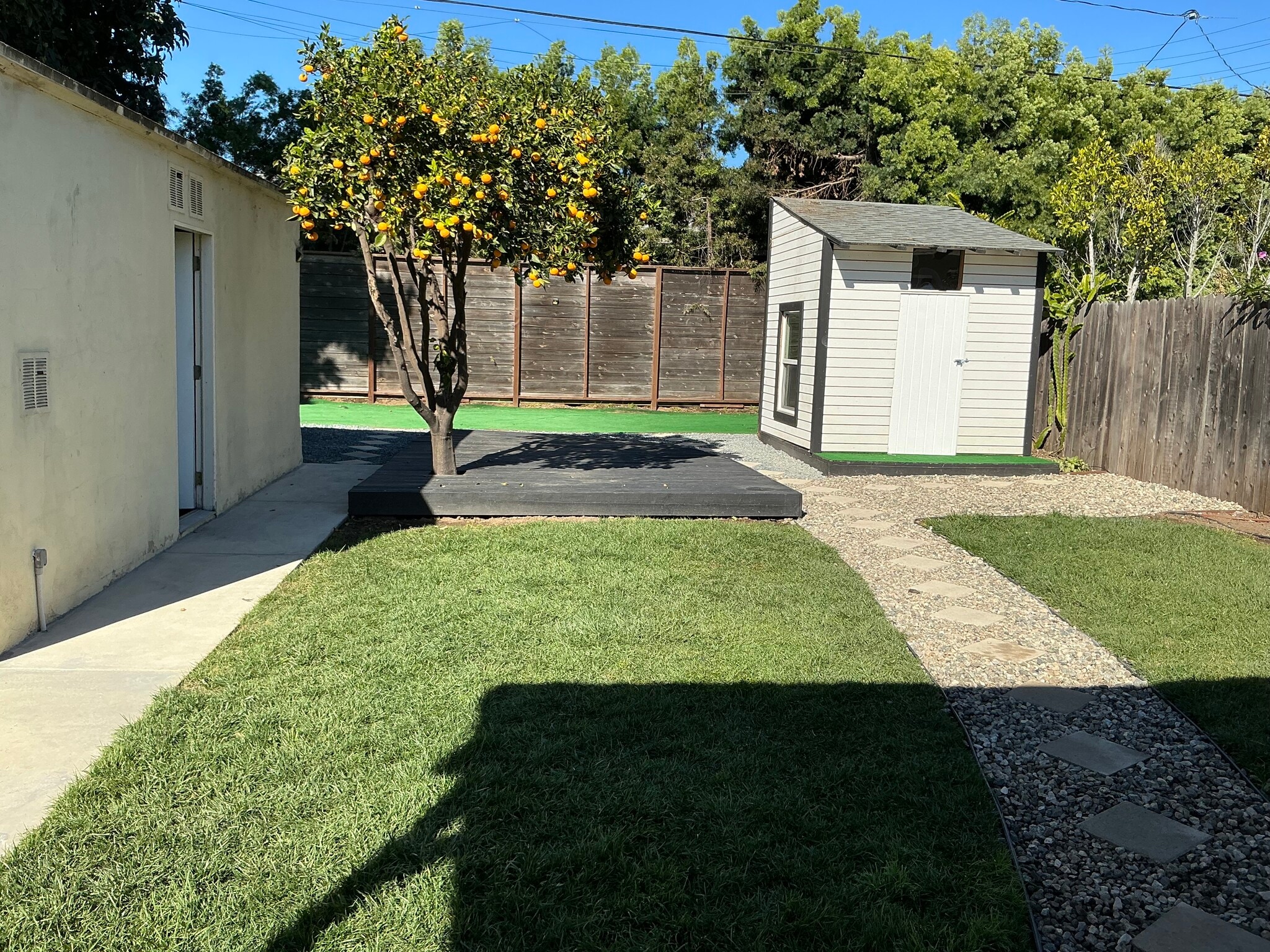 Building Photo - 10713 Esther Ave