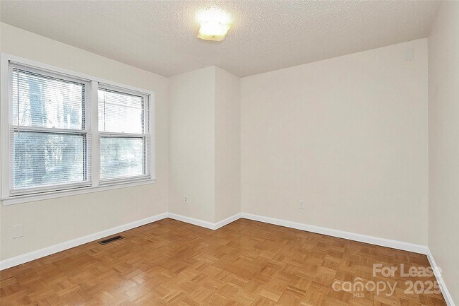 Building Photo - 5325 Cold Harbor Dr