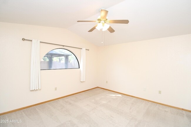 Building Photo - 602 N Cobblestone St