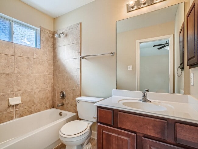 Building Photo - 3010 Pelican Cove