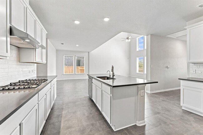 Building Photo - 658 Cherrystone Loop