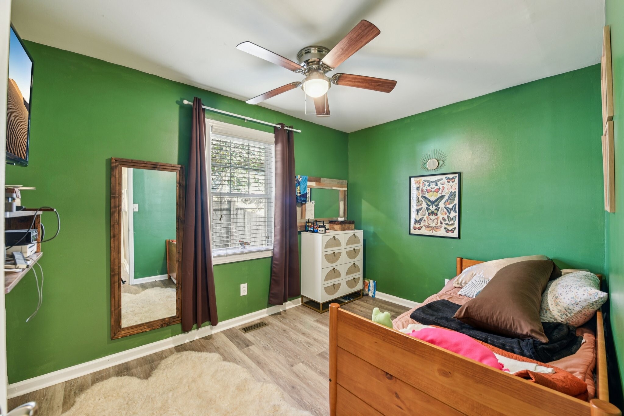 Building Photo - 162 N Smallwood Pl