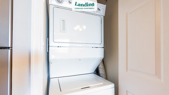 Building Photo - 22959 E Smoky Hill Rd