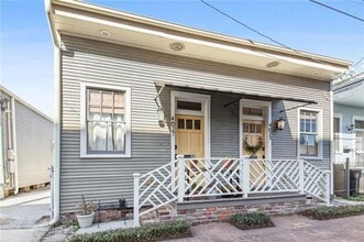 Building Photo - dnt4625